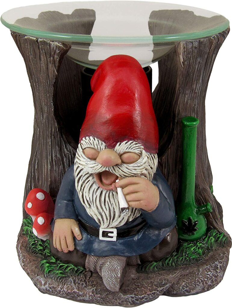 pot smoking gnomes